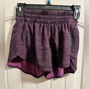 Lululemon Tracker Short size 6